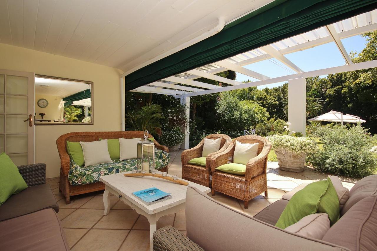 Beluga Of Constantia Guest House Кейптаун Екстериор снимка