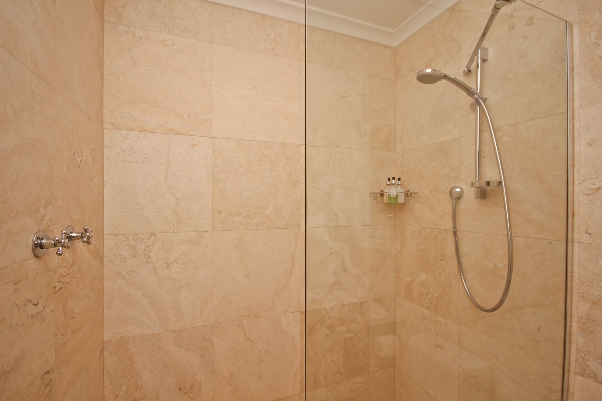 Beluga Of Constantia Guest House Кейптаун Екстериор снимка